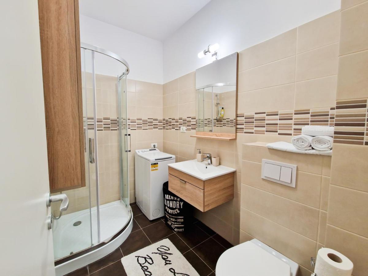 Mirvana Apartments Allure Studio Temesvár Kültér fotó